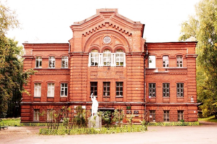 Череповецкий лесомеханический техникум имени В. П. Чкалова